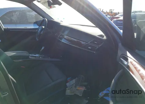 2010 BMW X5 xDrive35D z USA, uszkodzony, nr VIN 5UXFF0C50ALT85297